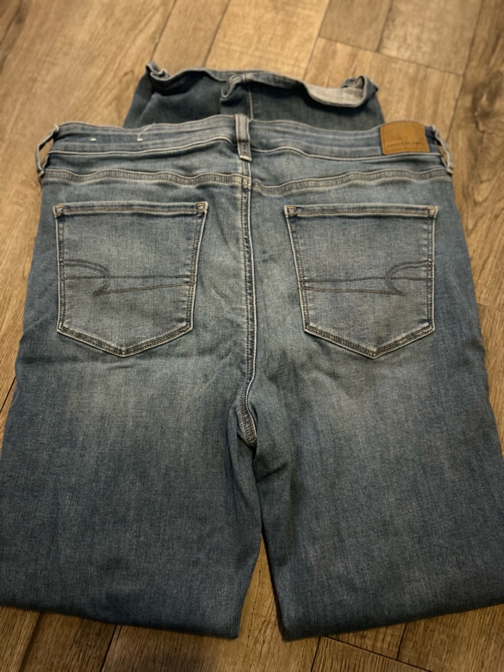 American Eagle Outfitters Women's Light Blue Boyfriend Jeans
